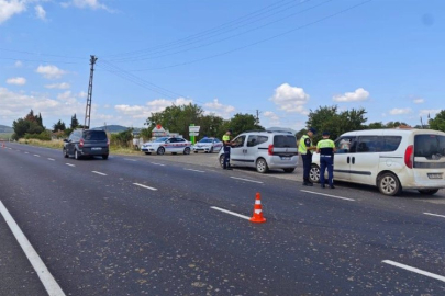 Edirne Keşan’da Jandarma'dan trafik denetimi