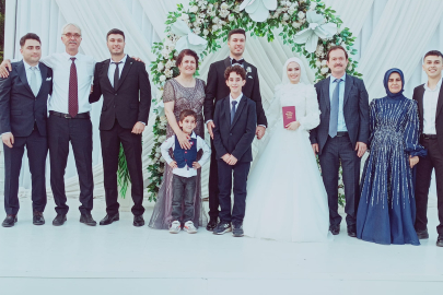 Gelin öğretmen, damat inşaat mühendisi